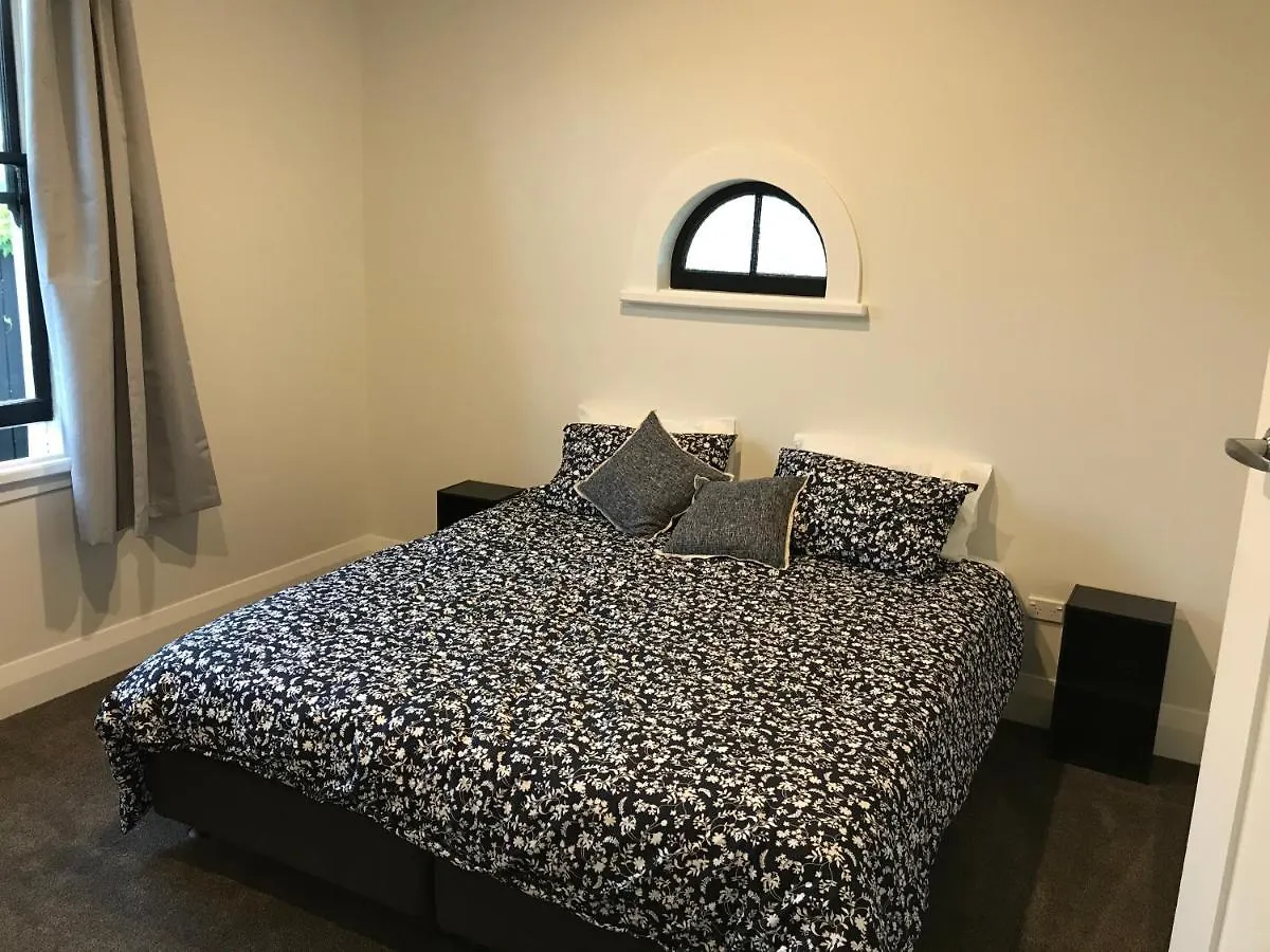 Te Waiharakeke Holiday Home Blenheim New Zealand