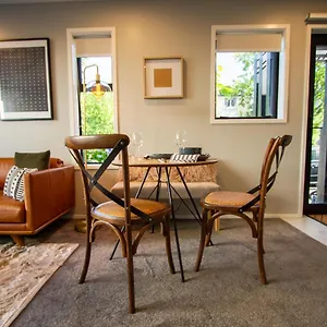 New Boutique Sanctuary Near Latimer Square Apartment Christchurch